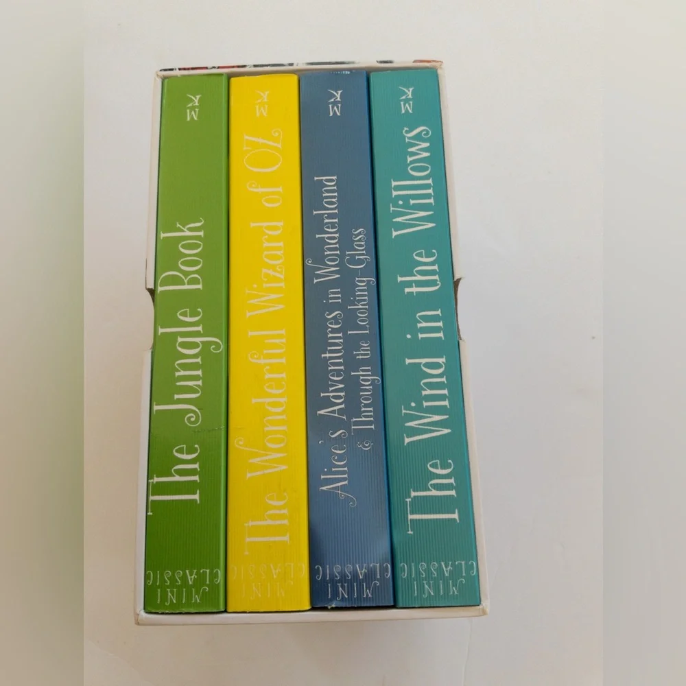 Mini Classics Collection - Picture 3 of 3